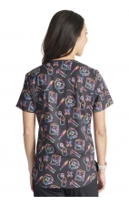 CK662 Cherokee Genuine V-Neck Print Top with Rounded Hem by Cherokee - Caring Essentials
