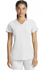 MC702 Amp 3 Pocket V-Neck Top with Flex Panels by Med Couture