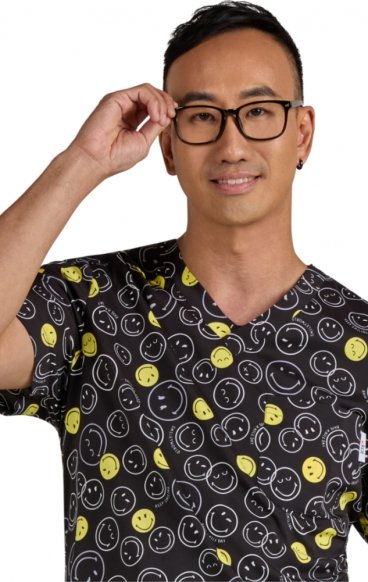 S650PR Confident Men's Print Top from SmileyWorld by koi - Doing Great S650PR Confident Men's Print Top from SmileyWorld by koi - Doing Great
