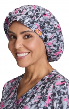 A174PRM koi Essentials Bouffant Print Scrub Cap - Ink Hearts