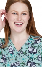 384PRA koi Artist Series Leslie Print Top - Pandas