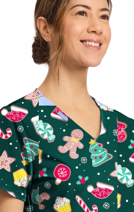 CK856 V-Neck 2 Pocket Print Top by Cherokee - Waiting for Santa